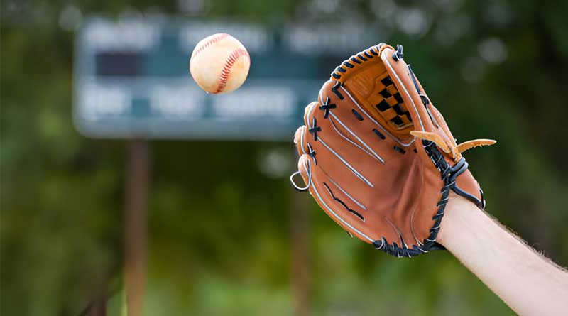 Best Baseball Gloves for Outfield