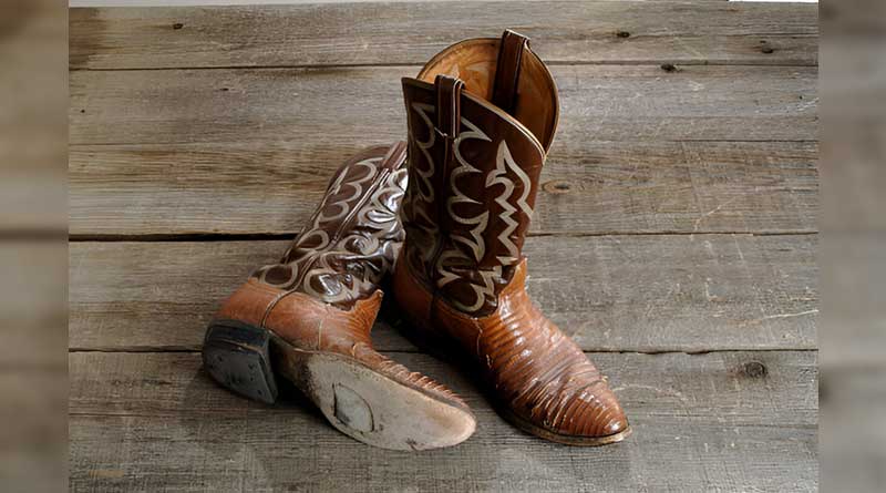 Best Cowboy Boots for Skinny Legs