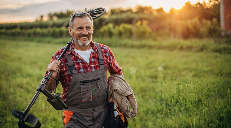 Best Metal Detectors Under $100