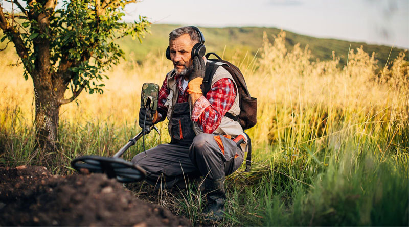 Best Rechargeable Metal Detectors