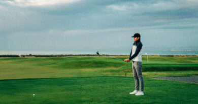 Best Waterproof Golf Jackets