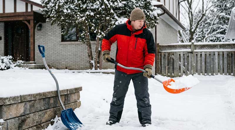 Best Ergonomic Snow Shovels